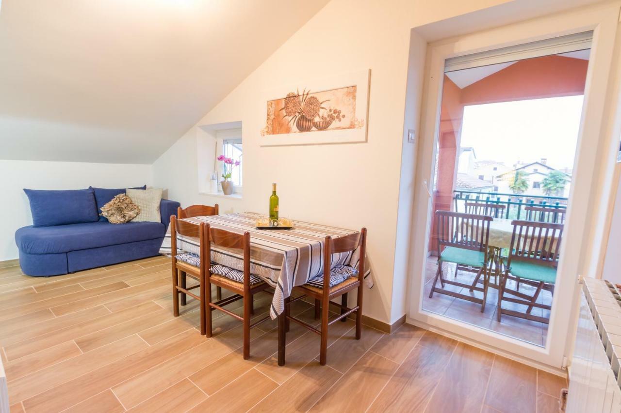 Apartments Mirjana Novigrad Istria Extérieur photo
